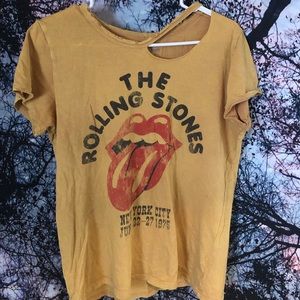 American Eagle “Rolling Stones” Distressed Tee